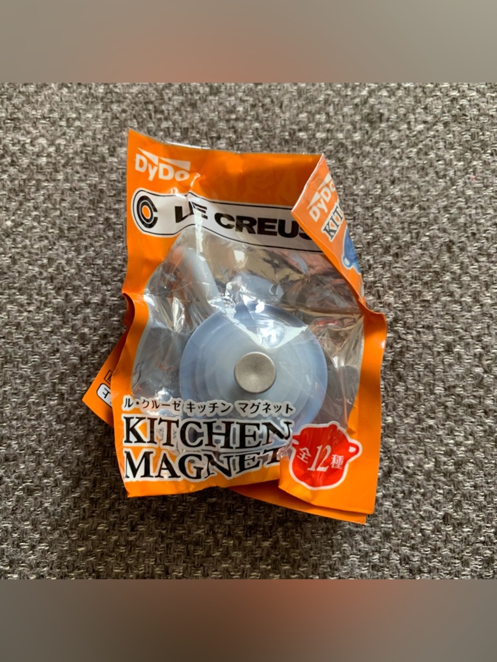 BNIB Le Creuset 5cm Plastic Magnet - Miniature Saucepan Light Blue